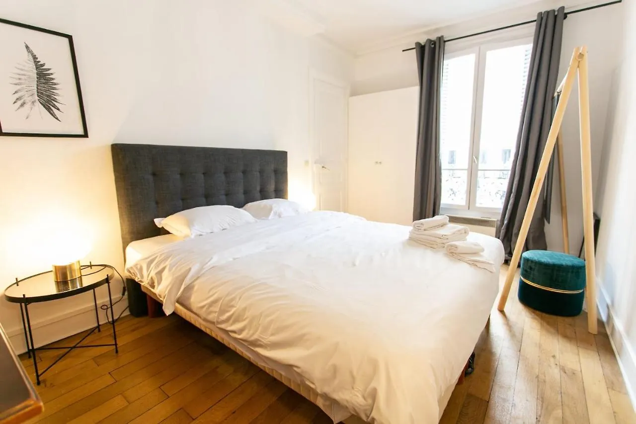 St Germain - Le Bon Marche City Apartment Paryż Francja
