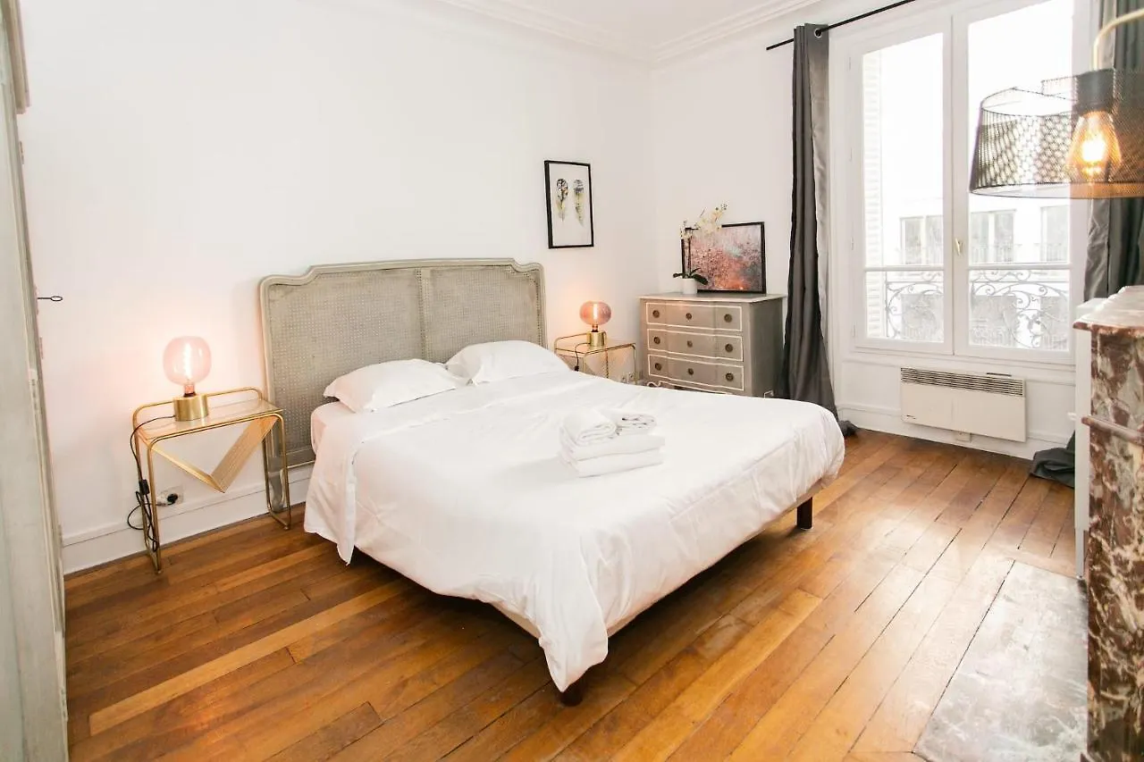 St Germain - Le Bon Marche City Apartment Paris France